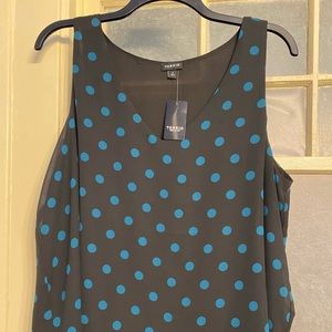 Torrid v neck double layer sleeveless blouse size 2